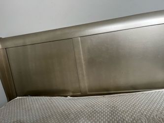 Queen Size Used Bed Set Good Condition