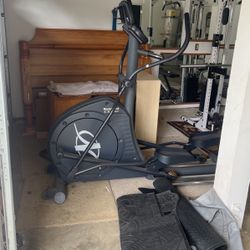 Nordictrack CX1600 Elliptical 