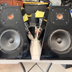 Speakers WILSON AUDIO TINY TOT Watt 3 Black SPEAKER SYSTEM  Upper Only Speakers Vintage Speakers High End MAKE AN OFFER!