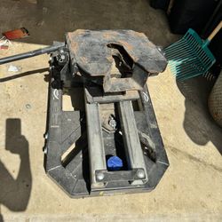 5th Wheel Hitch