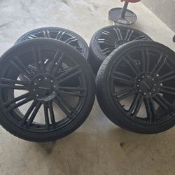 KM677 D2 20 Inch Wheels 