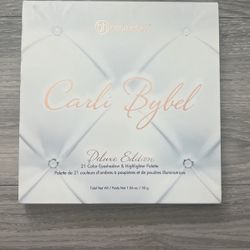 Carli Bybel Eyeshadow - New/unused 