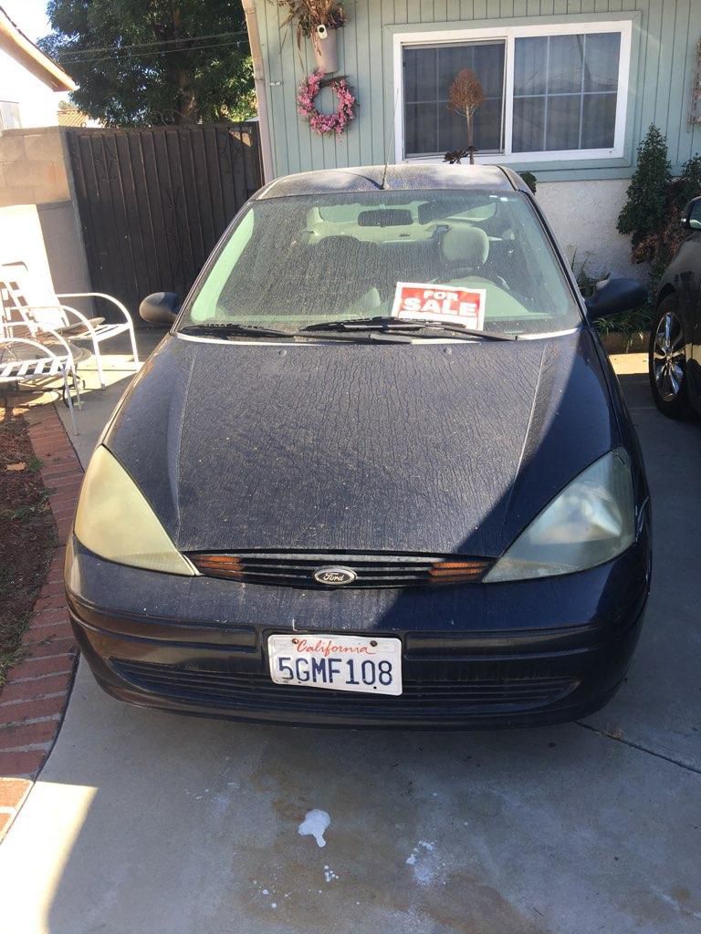 2004 Ford Focus (parts only ) Pink Slip and Keys in Hand
