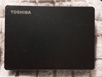 Toshiba Canvio Ready portable hard drive 1 tb