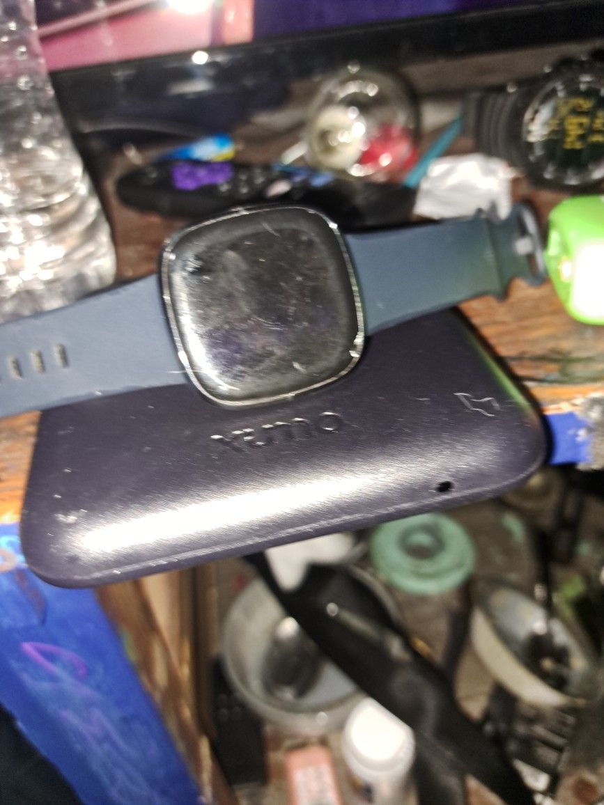 Fitbit 3 Smartwatch2