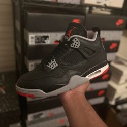 Jordan 4 Retro