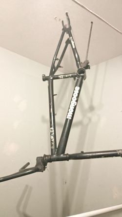 Mongoose Brawler frame