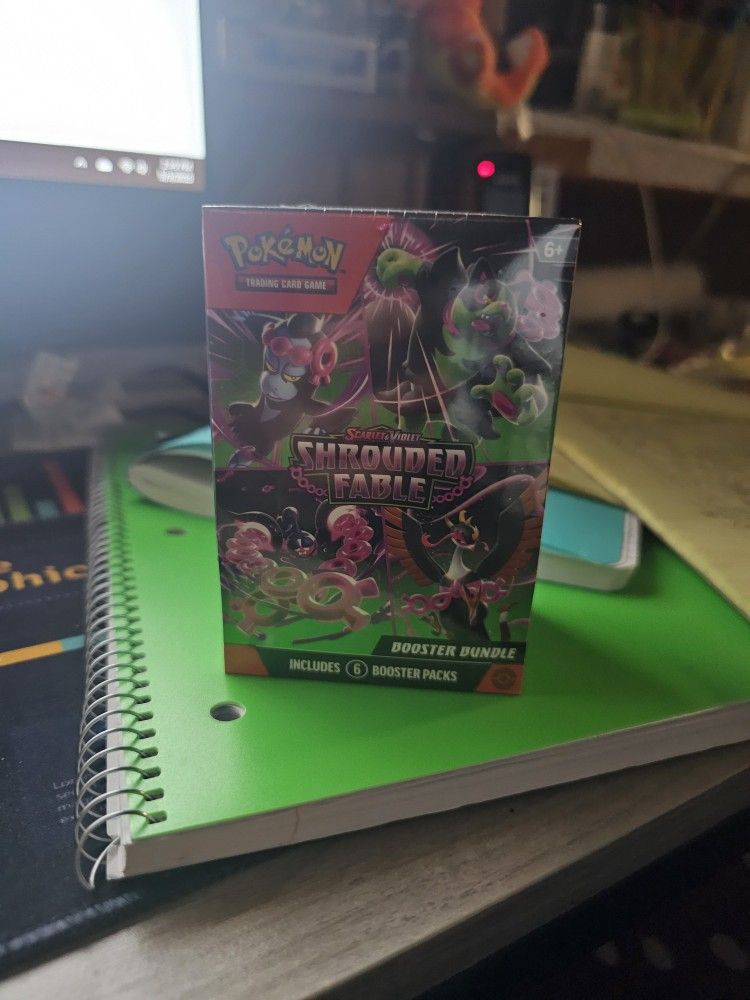 Shrouded Fable Pokemon Booster Bundle