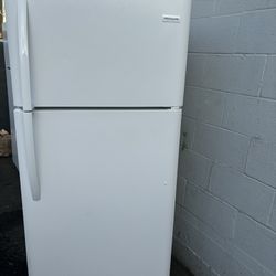 Frigidaire Refrigerator Good Working Condition