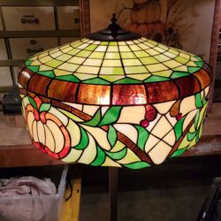 Tiffany's Style floor lamp