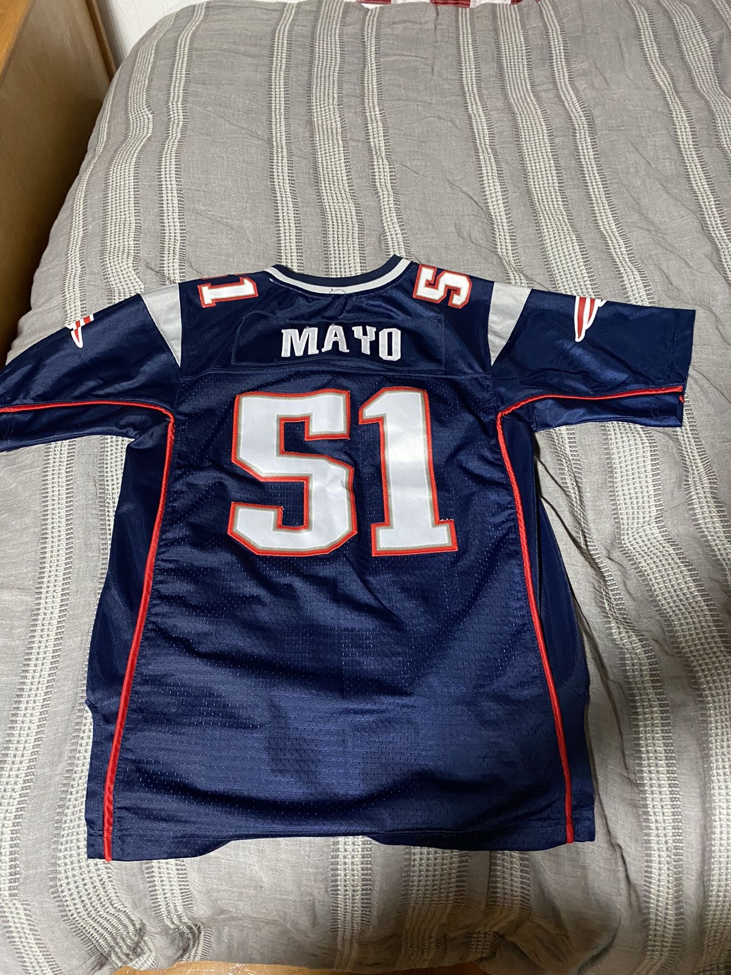 New England Patriots Jerod Mayo kids jersey