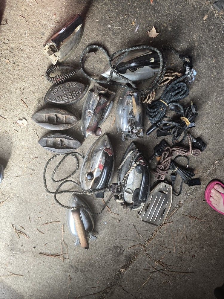 Antique Irons 