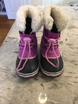 Kids Sorel boots size 10 (little girls)