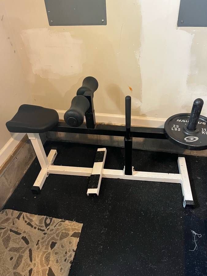 Seated Calf Raise Machine