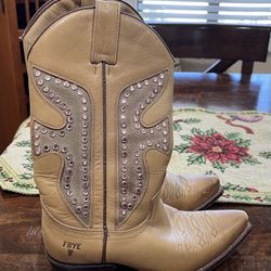Women’s Pink Rhinestone Frye Cowboy Boots - Size 6