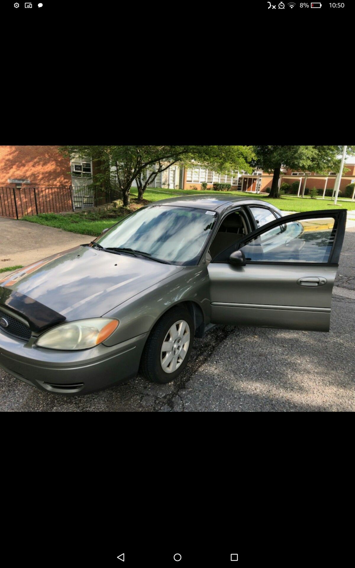 2004 Ford Taurus