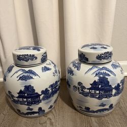 2 Chinoiserie Ginger Jars