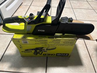 RYOBI ONE+ 18V 10 in. Battery Chainsaw with 1.5 Ah Battery and Charger