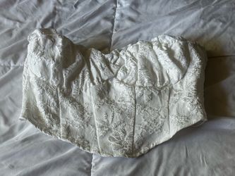 Lace tube top
