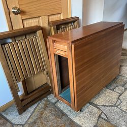 Folding Table w/4 folding chairs stored inside