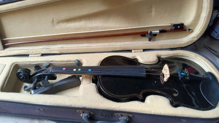 1/2 size violin