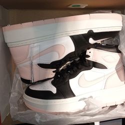 Jordan 1 Elevate High
Black Atmosphere (Women's