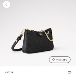 Louis Vuitton Shoulder Bag 