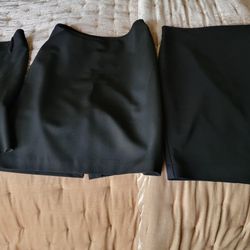 Decluttering My Closet. Black Skiiny Pencil Skirt Size 2 And 0