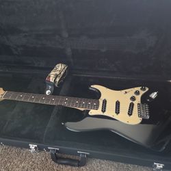95 Fender Stratocaster (Mexico)  Fully Modernized 