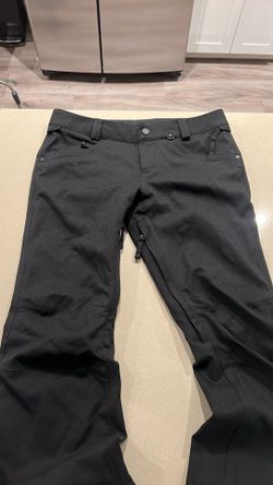 Women’s Volcom Black Snowboarding Pants 