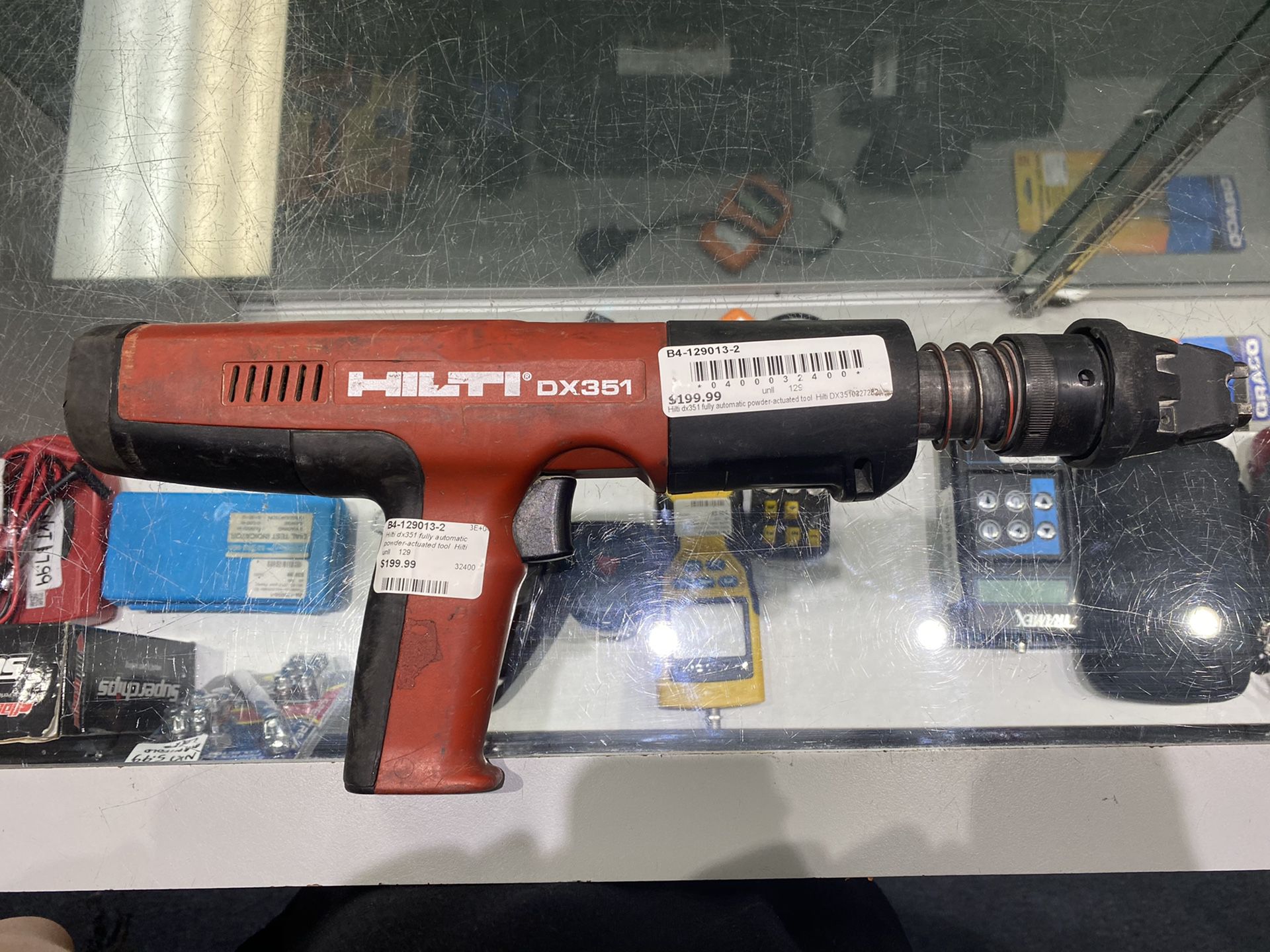 Hilti DX351 Fully Automatic Powered-Actuated Tool