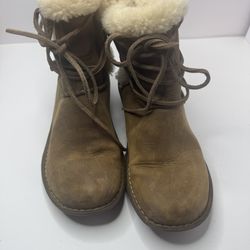 UGG Tan Shearling Lined Boots Size 8
