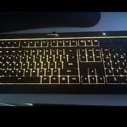 HyperX 100% Keybored