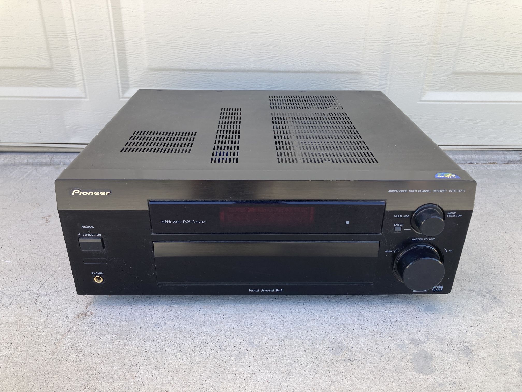Pioneer 5.1 Channel Surround Sound Receiver for Sale in Peoria, AZ 