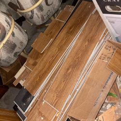 Free Vinyl Flooring 