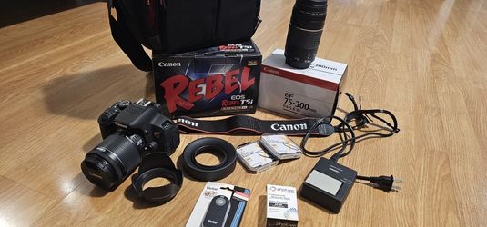 Canon Rebel T5i Camera