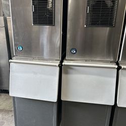Ice maker 350 pounds