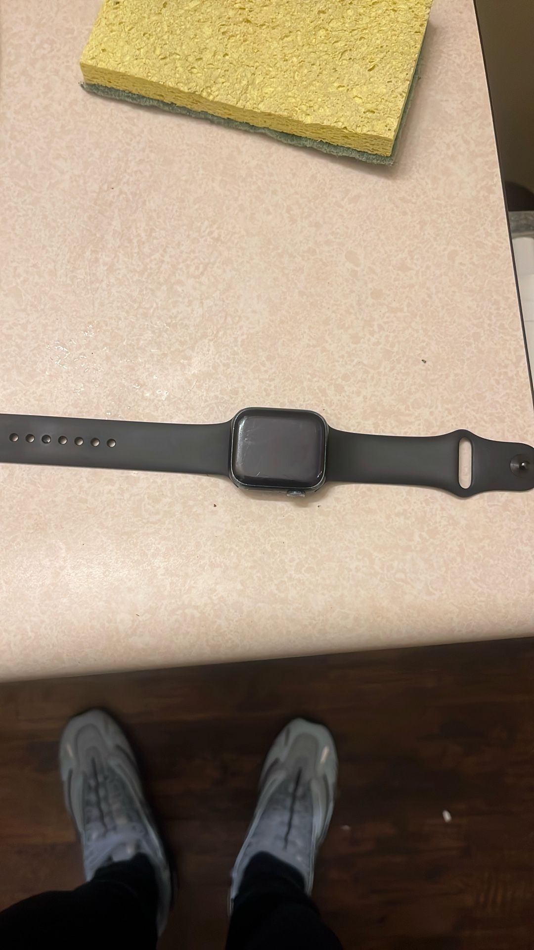 Apple Watch Series 7 (Black)