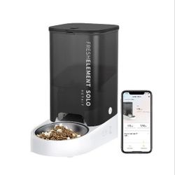 Automatic dog/cat feeder Fresh element Solo
