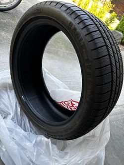 Goodyear Eagle Sport All-season 245/40R19