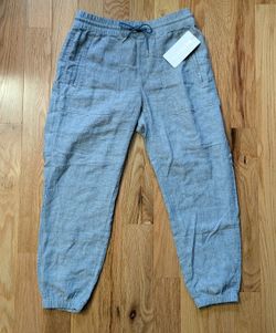 New with tags, ATHLETA Retreat Linen Jogger Women's Size 6 Petite Chambray Blue