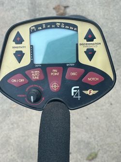 Fisher F4 Metal Detector
