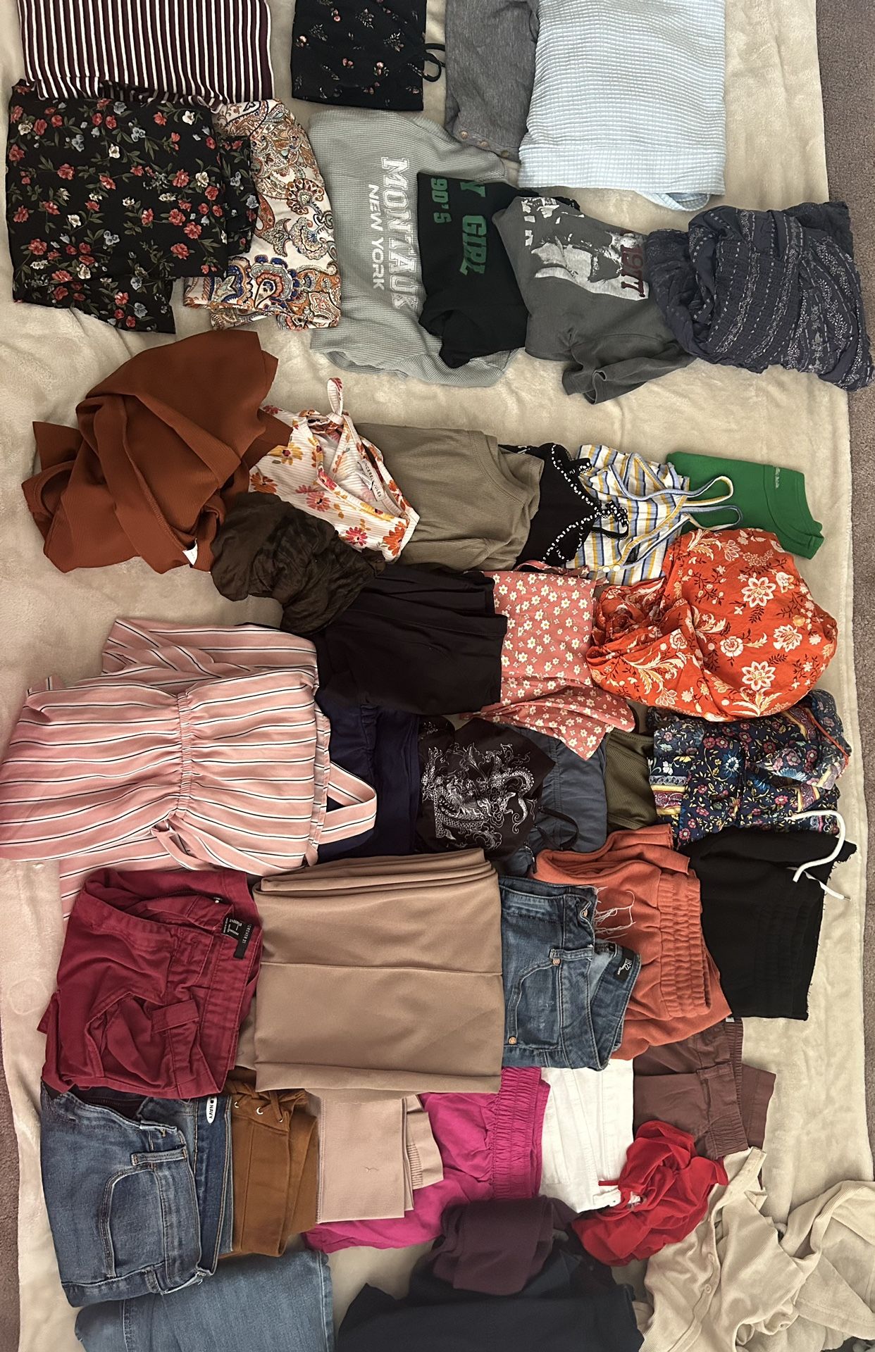 Lot Of XS/S/M Women’s Clothes