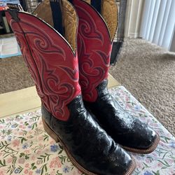 Men’s Black HYER Ostrich cowboy boots size 10.5