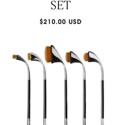 New Artis brush 5 piece set