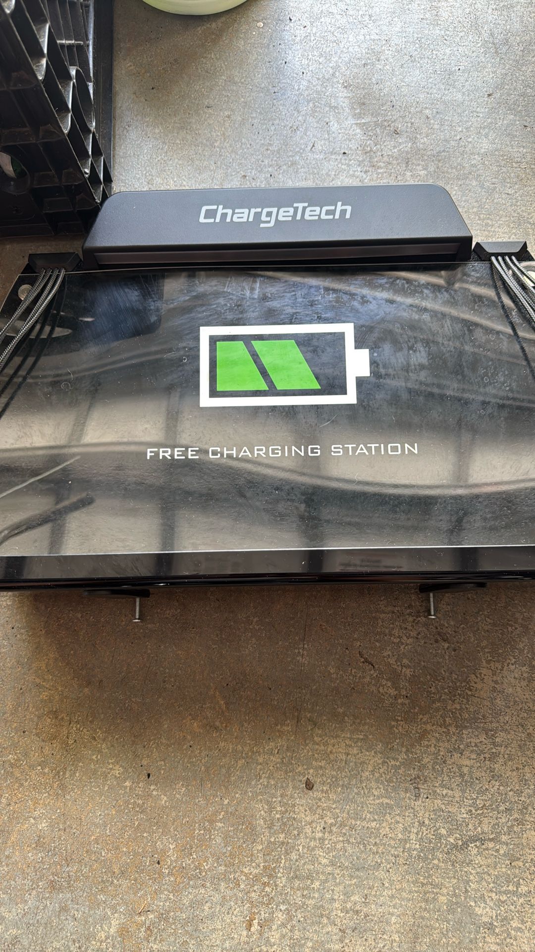 Charge tech Charging Station