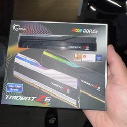 G.Skill Trident Z5 RGB DDR5 64GB (2×32GB) 6400MHz – Brand New, Black