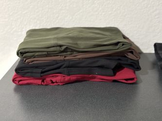 Size Medium Leggings