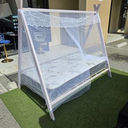 Twin Bed Teepe Pink Metal Frame With Mattress $299