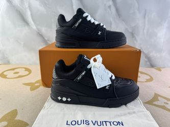 LV sneakers 